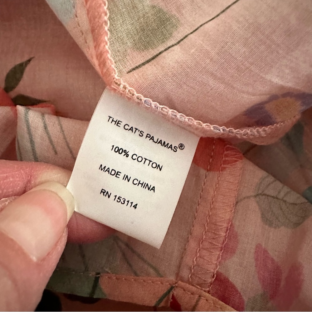 Cat’s Pajamas Strawberry Fields Voile Capri Pajama Set ladies XL NWT - Picture 7 of 14